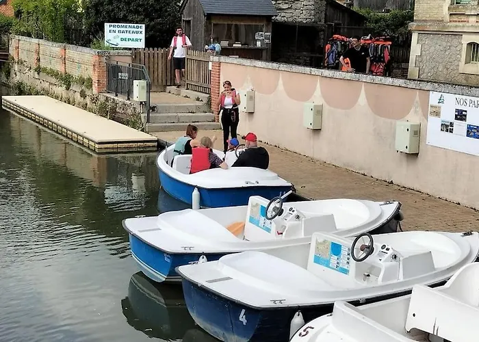 Maison Individuelle Entierement Refaite 拉弗特伯纳德